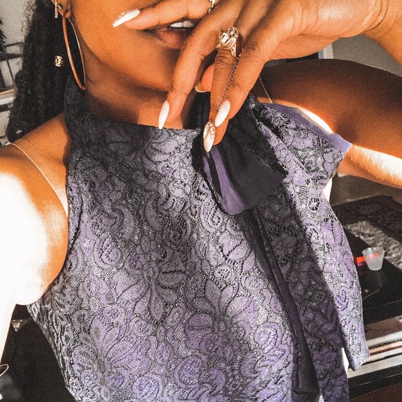 Vince Camuto Dresses & Skirts - Vince Camuto (10) Navy Bow Halter cocktail dress